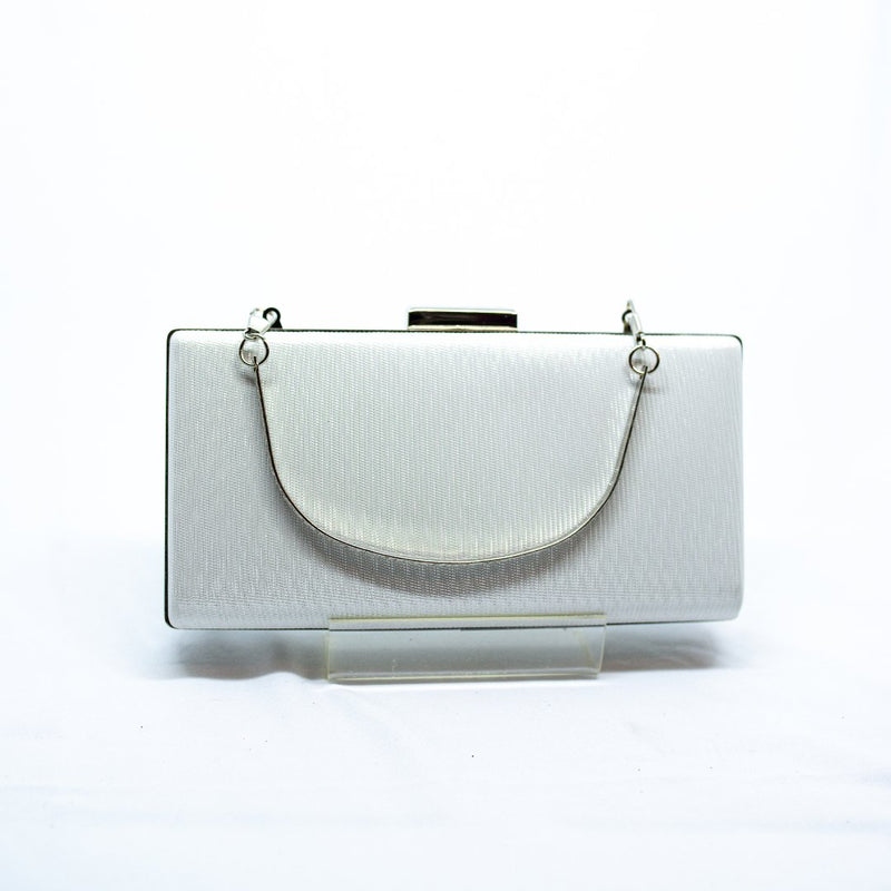 Bolsinha de Festa Clutch Modelo Strap and Square - Cecilia Dress