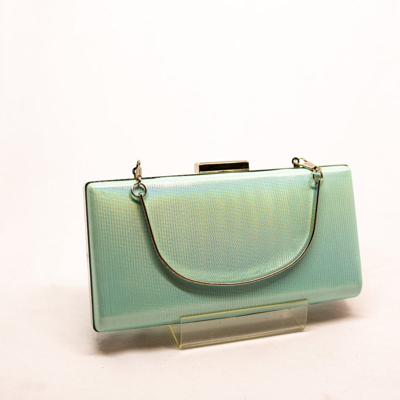 Bolsinha de Festa Clutch Modelo Strap and Square - Cecilia Dress