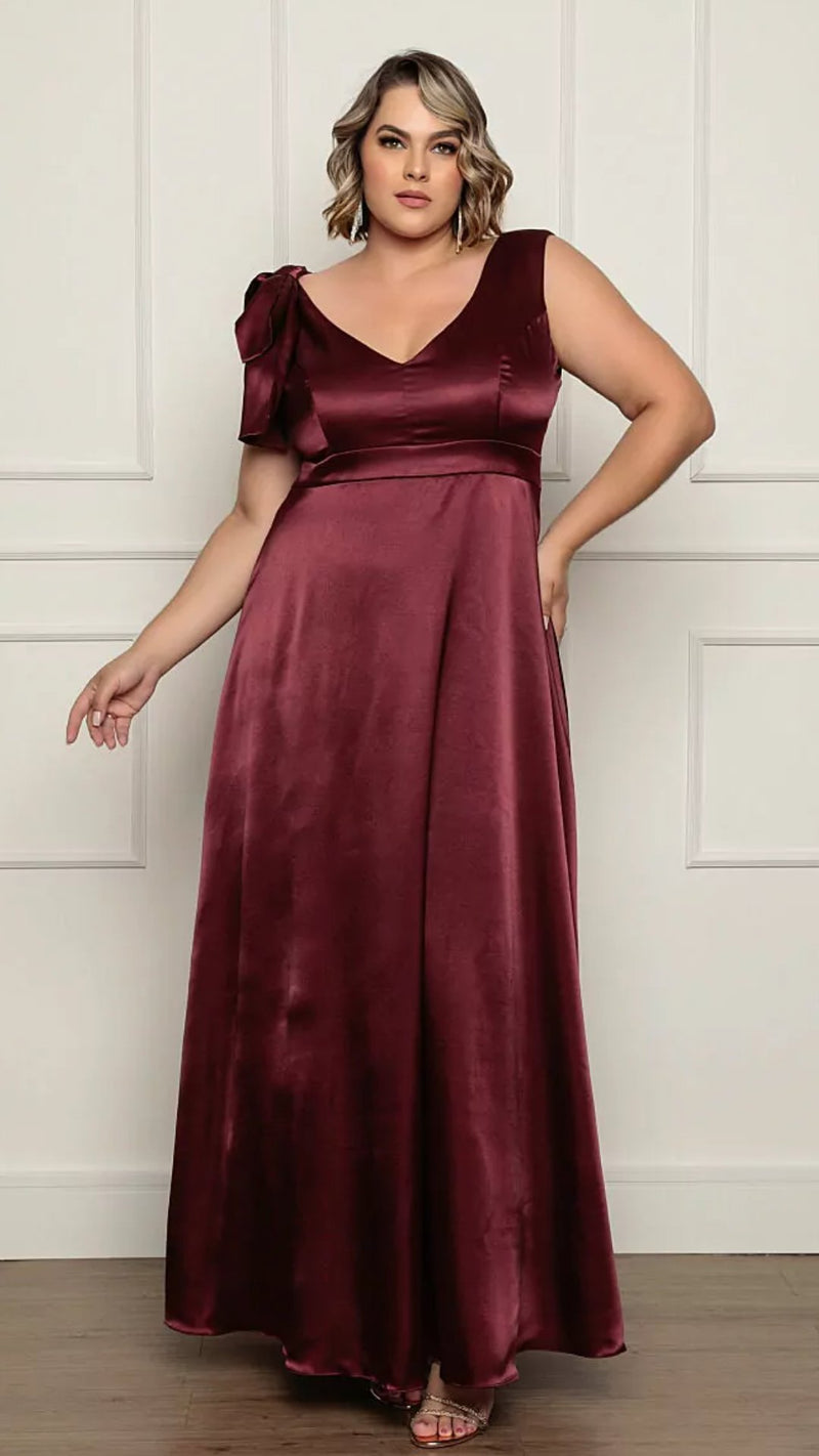 Vestido Plus Size Modelo Danny - Cecilia Dresses