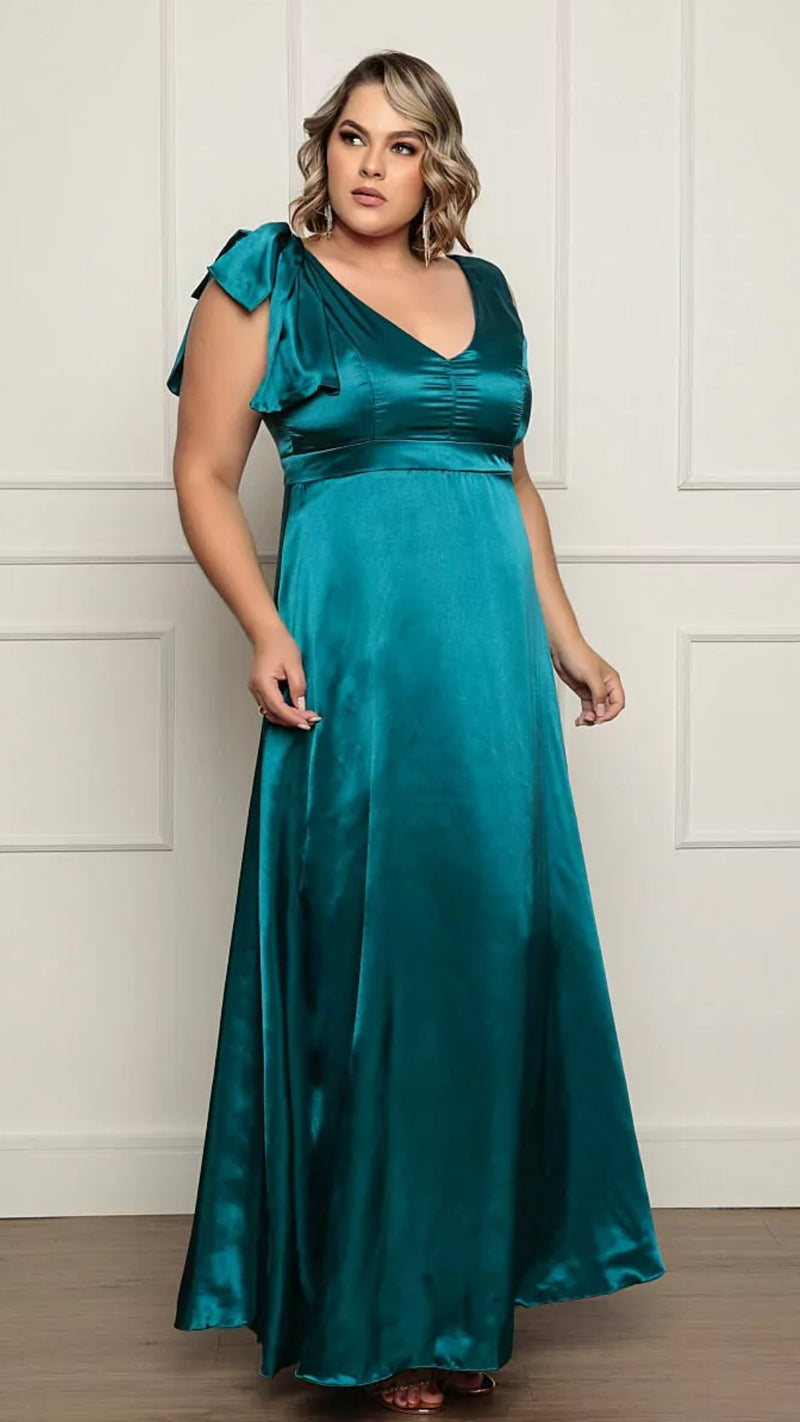 Vestido Plus Size Modelo Danny - Cecilia Dresses