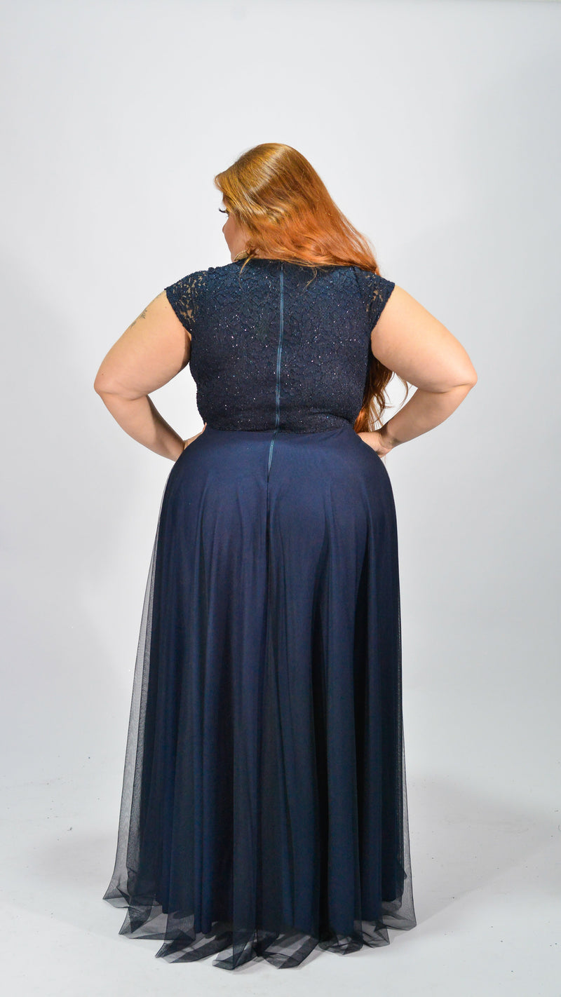 Vestido Plus Size Modelo Mia